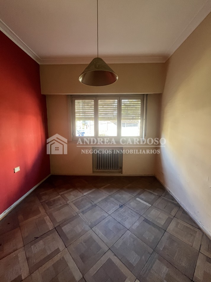 Casa En Castelar Norte