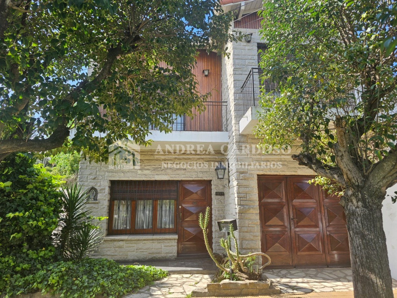 Chalet Zona residencial