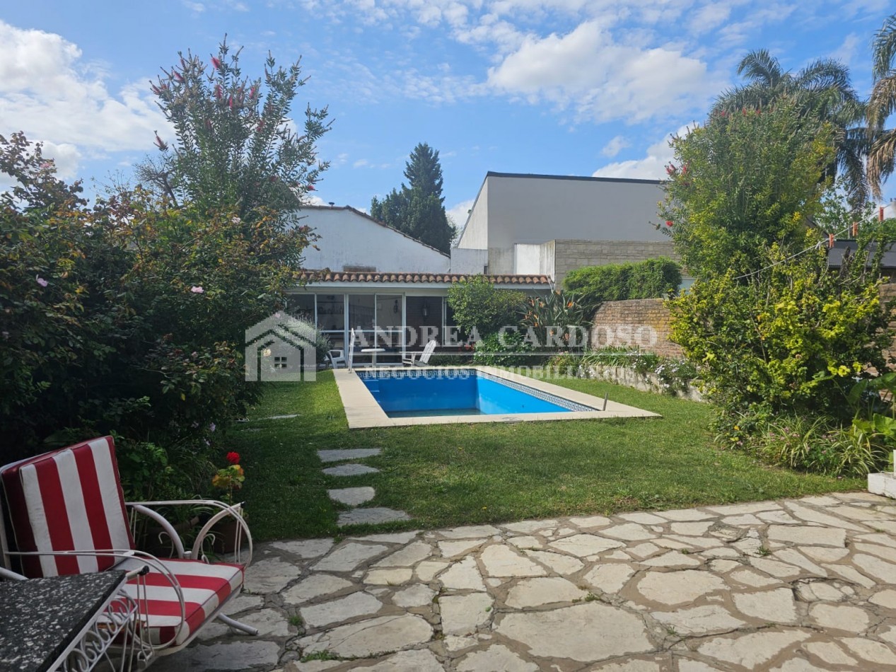 Chalet Zona residencial