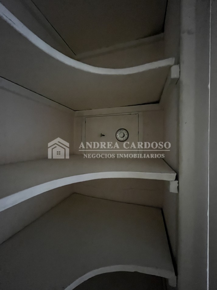 Casa En Castelar Norte