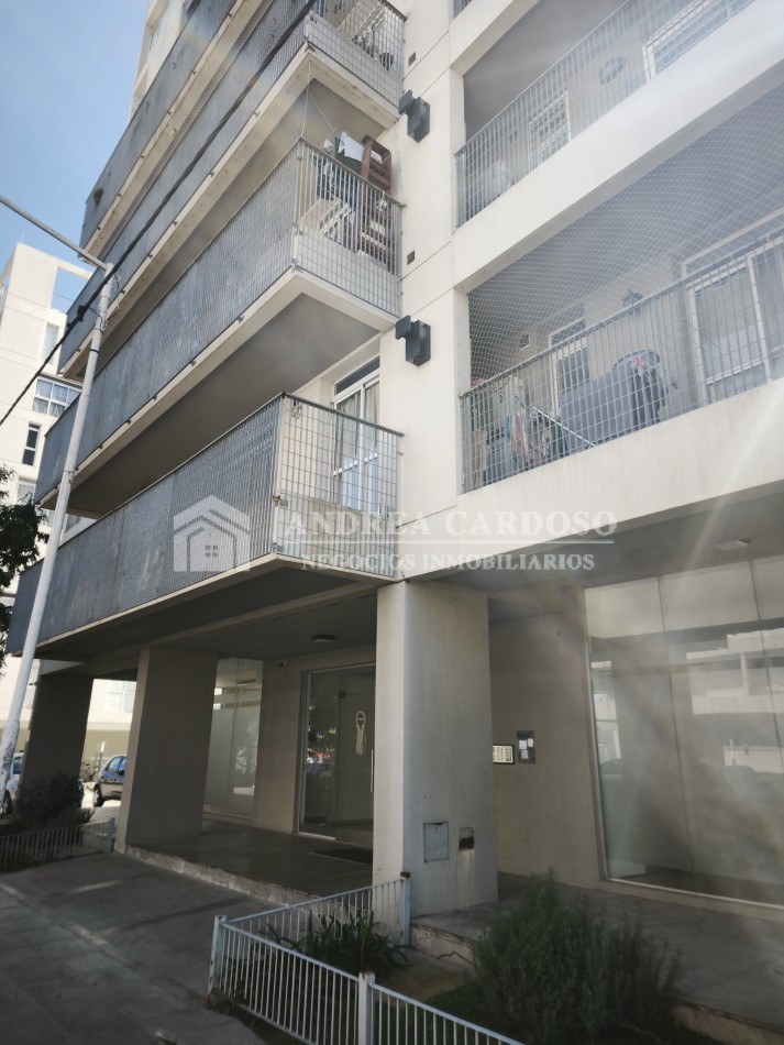 Hermoso departamento de 2 ambientes en Castelar Sur