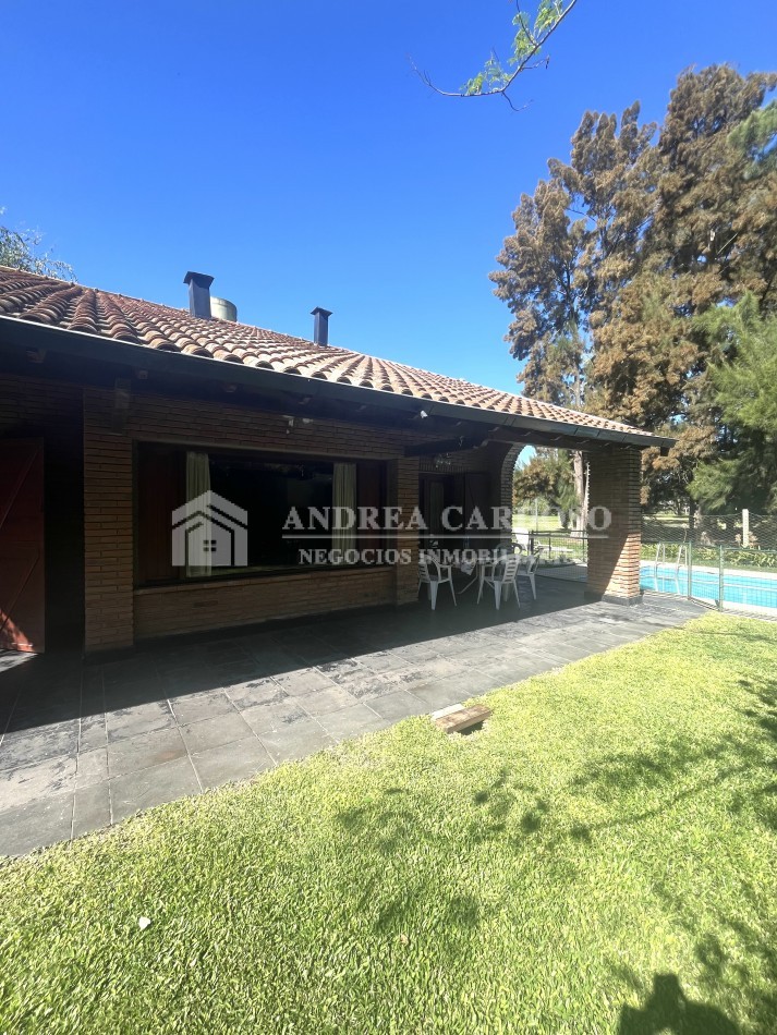 Casa en Country Banco Provincia