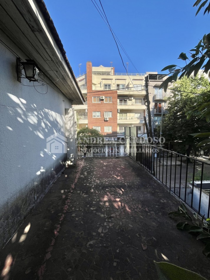 Casa En Castelar Norte