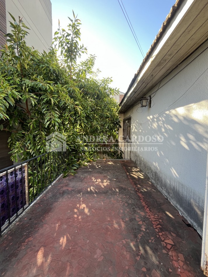 Casa En Castelar Norte