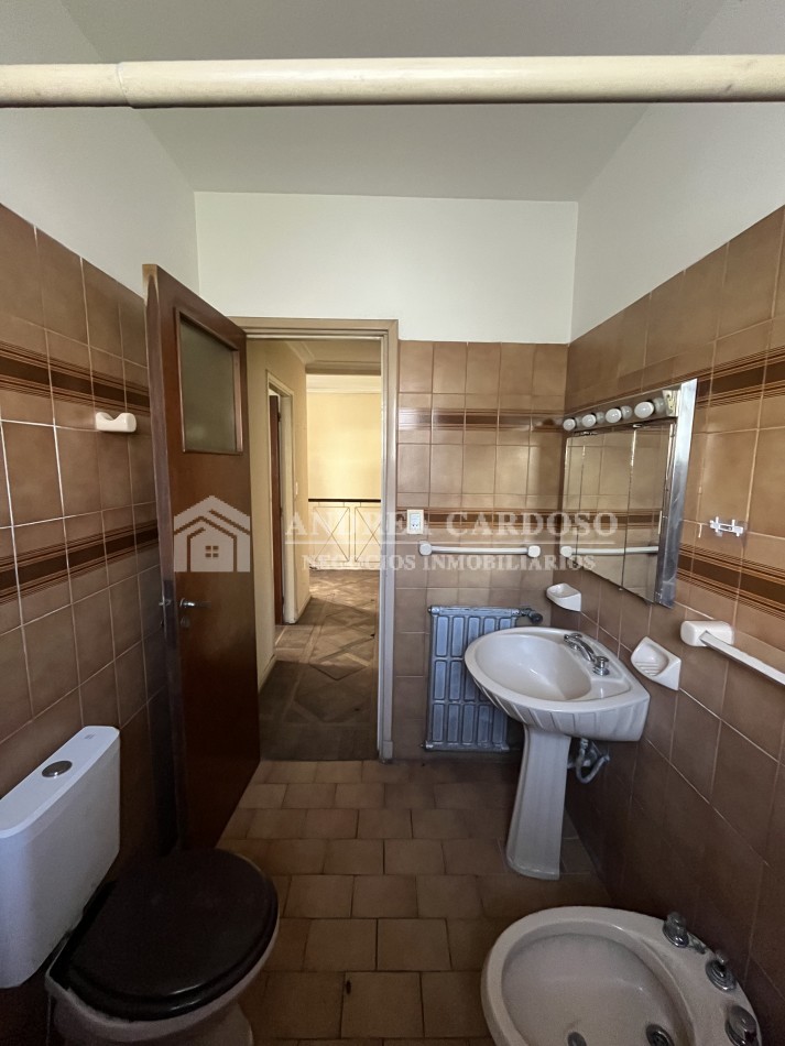 Casa En Castelar Norte
