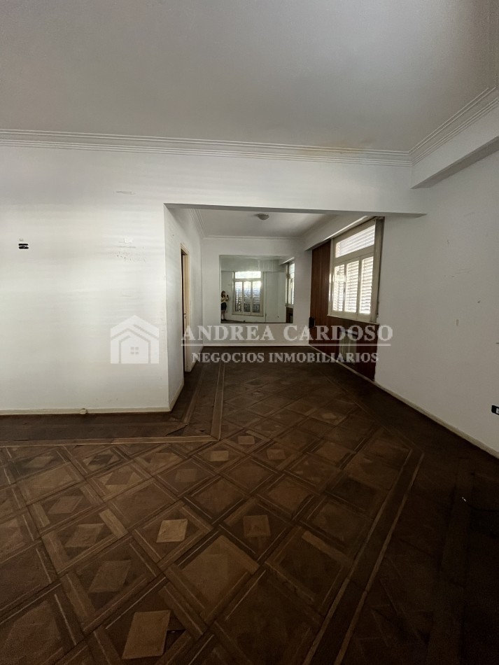 Casa En Castelar Norte
