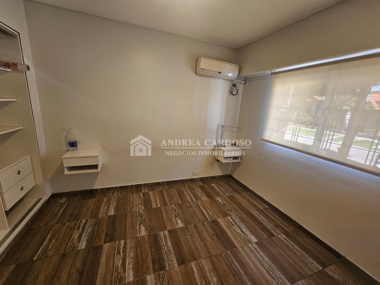 Hermosa Casa moderna en Castelar Norte 4 ambientes