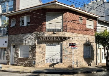 Casa En Castelar Norte
